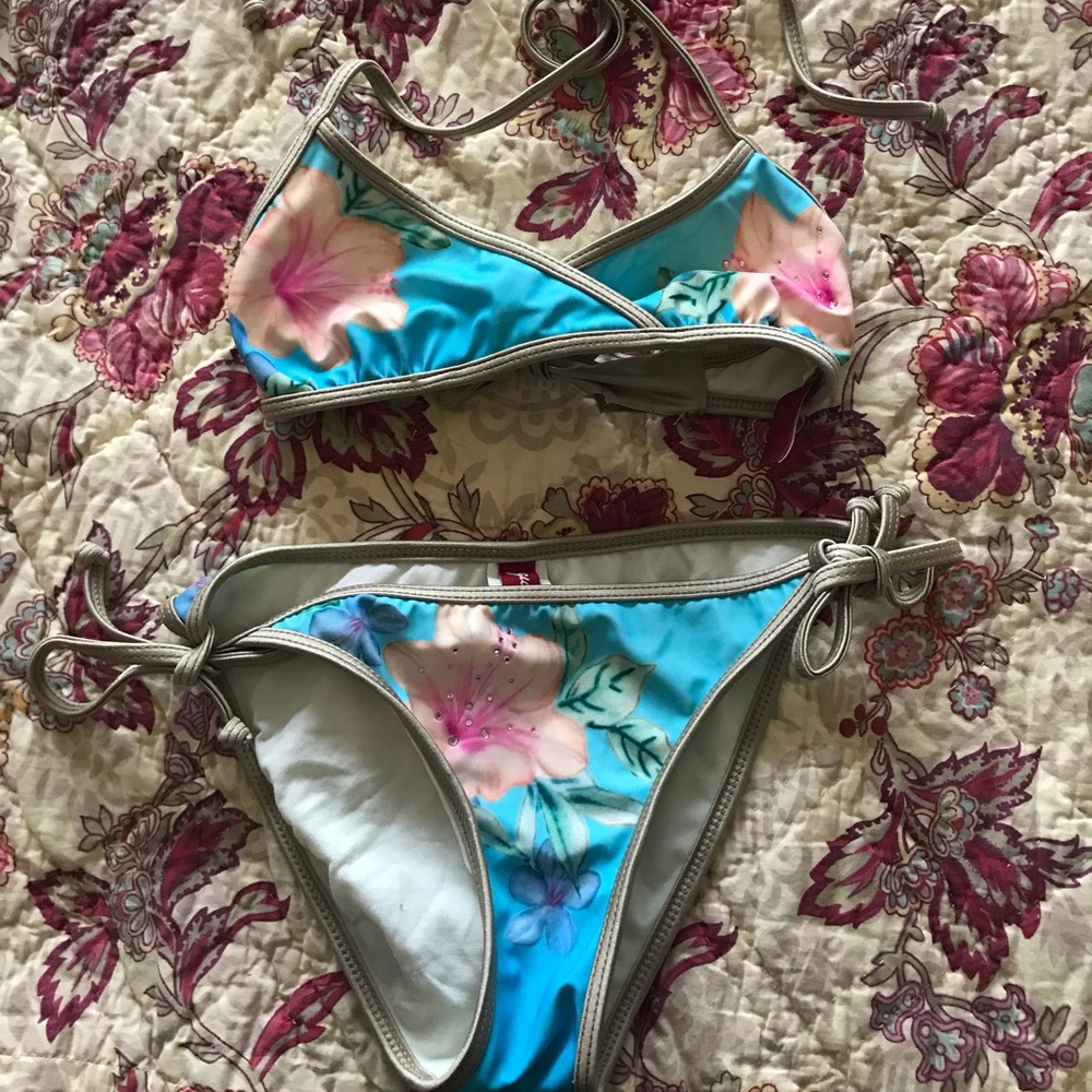 Guess vintage bikini set